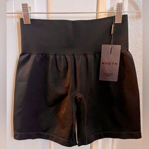NVGTN contour athletic shorts, NWT, XS